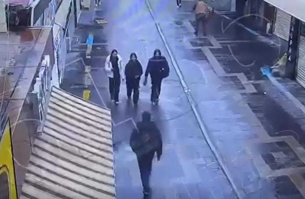 Iğdır bıçaklı saldırı anı
