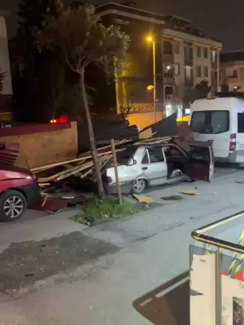 İstanbul fırtına son dakika