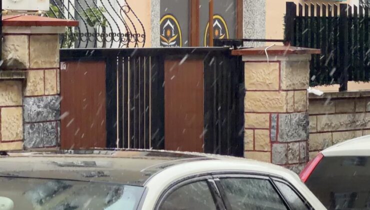 İstanbul’da Kar Alarmı: Beyaza Bürünme Başladı ve AKOM’dan Kritik Saat Uyarısı