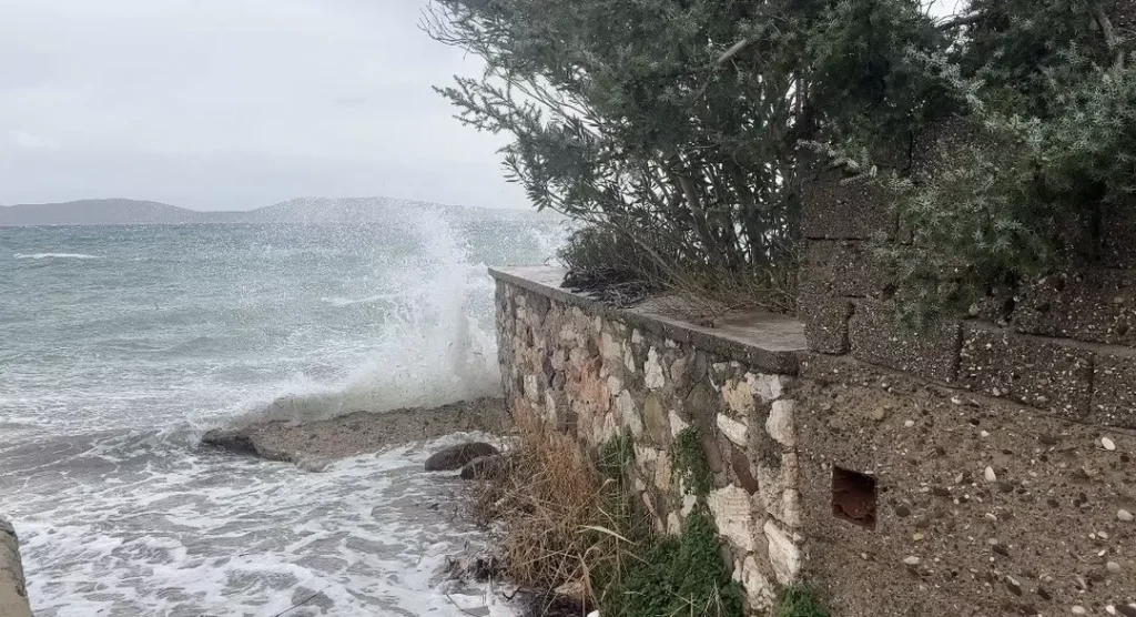 İzmir fırtına ve deniz yükselmesi 2026