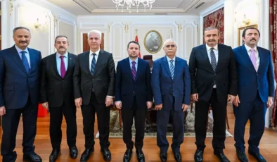 Ankara’da Yüksek Yargı Zirvesi: AYM Başkanı Kadir Özkaya’dan Bakan Gürlek’e Resmi Ziyaret