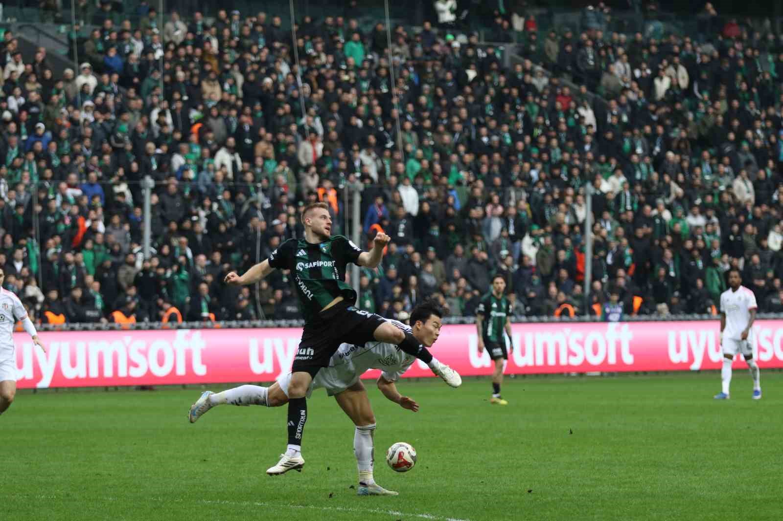 Kocaelispor Beşiktaş maç özeti