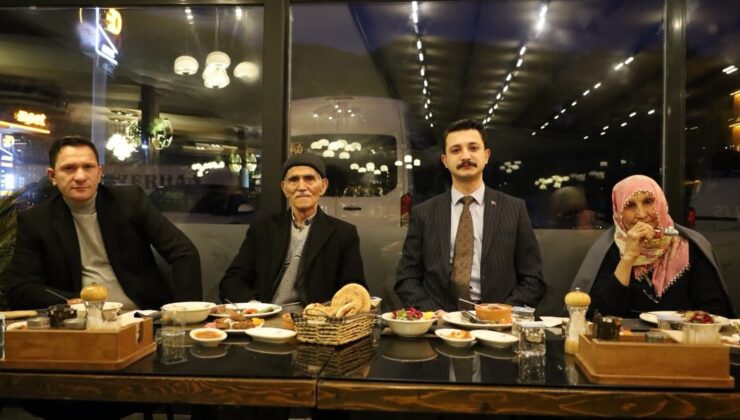 Koyulhisar’da Ramazan’ın İlk İftarında Anlamlı Buluşma