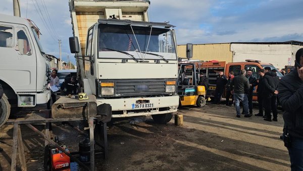 Nazilli’de Feci İş Kazası: Tamir Sırasında Kamyon Kasası Düştü, Usta Oğlunu Kurtardı