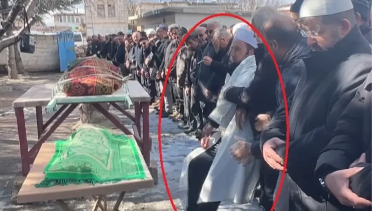 Karbonmonoksit Faciası Sonrası Yürek Yakan Veda: İmam, Kardeşinin Cenaze Namazını Kıldırırken Fenalık Geçirdi