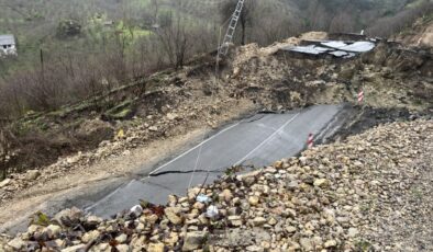 Ordu’da Doğa Faciası: Karadeniz’i İç Anadolu’ya Bağlayan Yol Uçtu