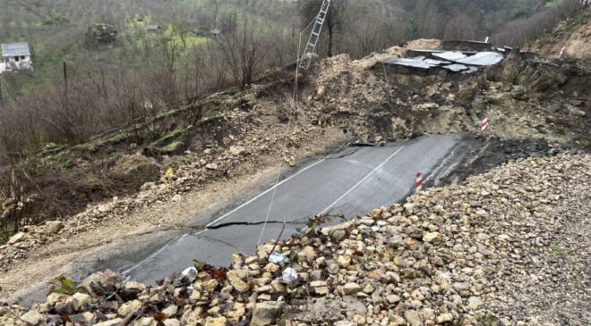 Ordu’da Doğa Faciası: Karadeniz’i İç Anadolu’ya Bağlayan Yol Uçtu