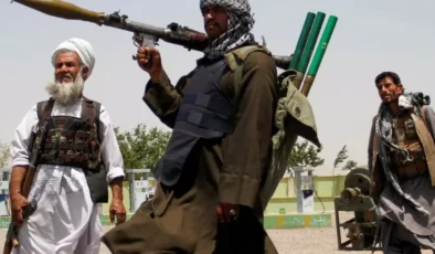 Güney Asya’da Kanlı Cuma: Pakistan ve Afganistan Arasında Topyekün Savaş Başladı