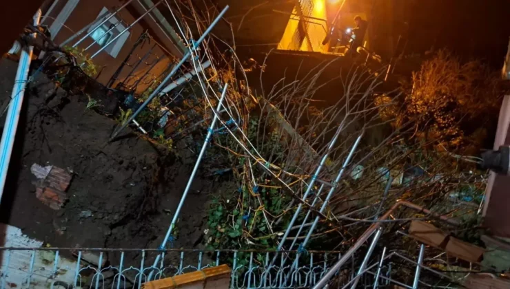 Sarıyer’de kuvvetli yağış sonrası merdiven çöktü
