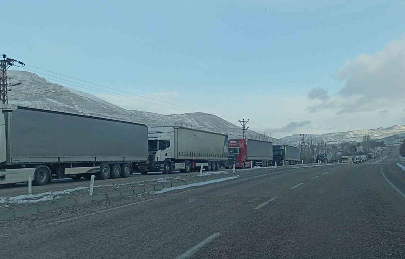 Sivas tır kuyruğu tipi