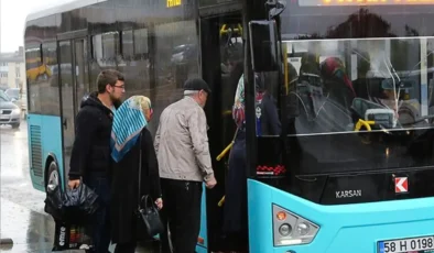 Sivas’ta Toplu Taşıma Rekoru: 65 Yaş Üstü Vatandaş Bir Yılda 3 Bin 365 Kez Otobüse Bindi