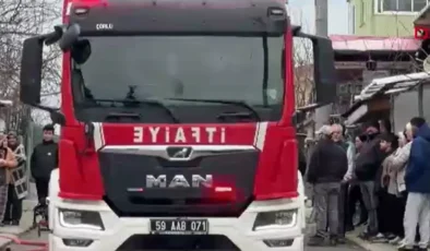 Tekirdağ’da Korkutan Ev Yangını: 5’i Çocuk 7 Kişi Son Anda Kurtuldu