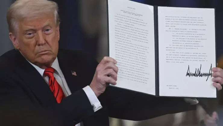 Trump’tan İran Kararnamesi: Ticaret Yapan Herkese %25 Vergi Tehdidi!