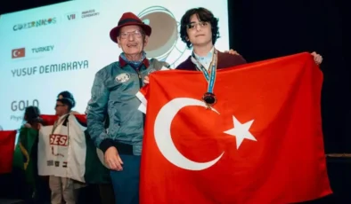 Yusuf Demirkaya Copernicus Olimpiyatı’nda dünya birincisi oldu
