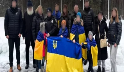 Ukrayna’da Umut Veren Gelişme: Zelenskiy 2 Bin Çocuğun Kurtarıldığını Duyurdu