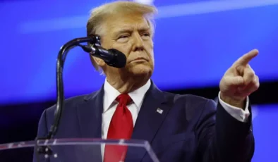 Trump’tan İran’a Sert Tehdit: “Bugün Neler Olacağını İzleyin”