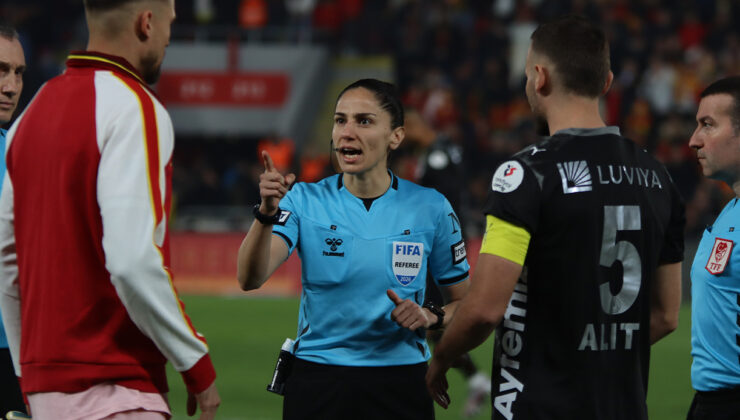 Türk Futbolunda Tarihi Gece: 22 Yıl Sonra Bir İlk Yaşandı