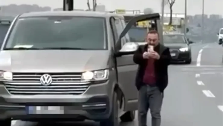 Avcılar’da Trafikte Çekiçli Dehşet: Yol Verme Kavgası Kameralara Yansıdı