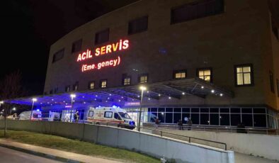 Çorum’da Şok Saldırı: Önce Darbedildi, Ardından Tabancayla Vuruldu – 1 Ağır Yaralı