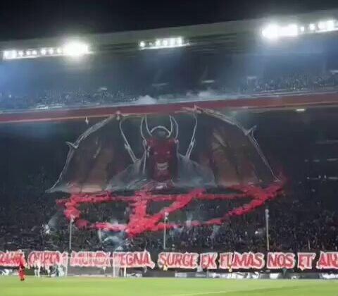 Yapay Zeka mı Gerçek mi? Feyenoord Tribünlerini Karıştıran O Görüntülerin Perde Arkası
