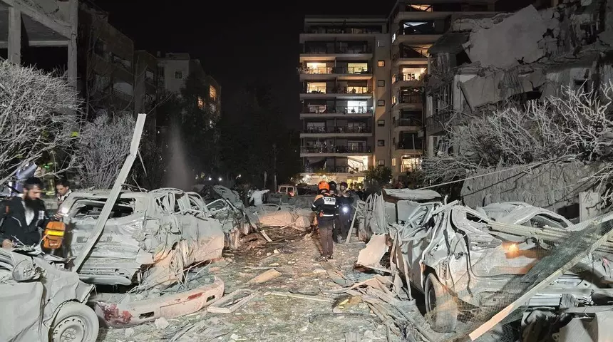 İran İsrail Tel Aviv Saldırısı