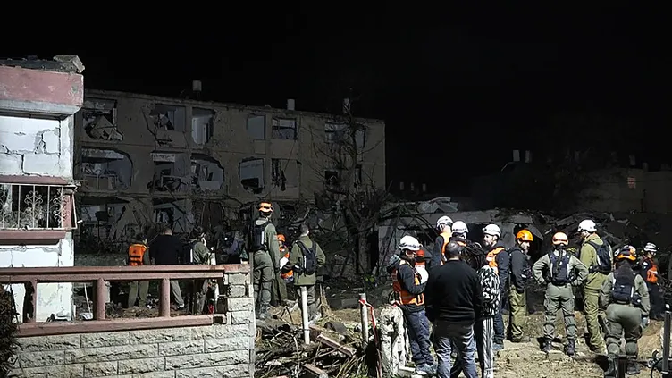İran İsrail füze saldırısı son dakika