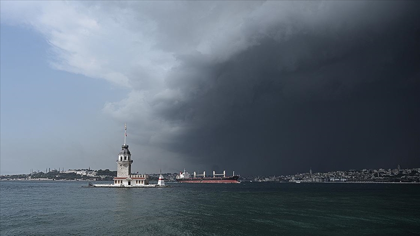 İstanbul için fırtına uyarısı