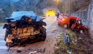 Karabük’te Tünel Çıkışında Feci Çarpışma: Yağmur A. Hayatını Kaybetti