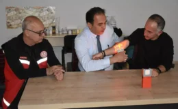 Konya’da Fizik Öğretmeninden Sağlıkta Devrim: Damar Bulma Çilesini Bitirecek Yerli ve Milli İcat!
