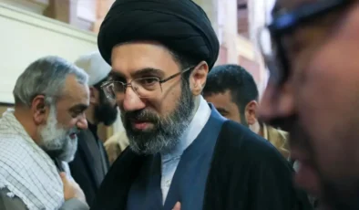 Mücteba Hamaney’den Kritik Füze Açıklaması: “Siyonist Düşmanın Aldatmacası”