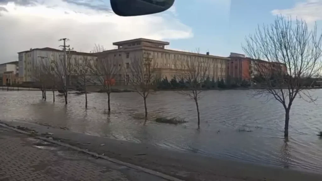 Nusaybin sağanak yağış