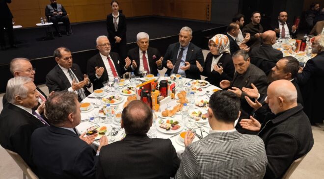 Gönül Sofrasında Buluştular: Başkan Ömer Şentürk Alucra Vakfı İftarında Hemşehrileriyle Bir Arada