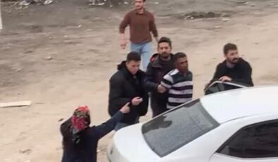 Sakarya’da Nefes Kesen Operasyon: Firariyi Kurtarmak İsteyen Kalabalığa Polis Müdahalesi