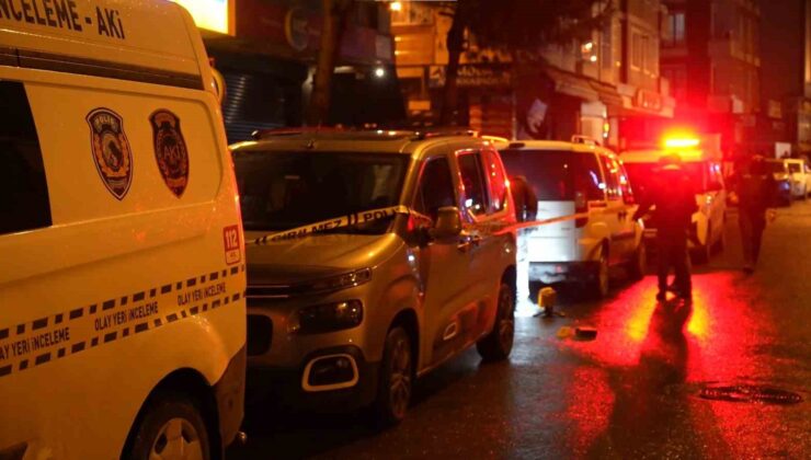 Sancaktepe’de Gece Yarısı Dehşeti: Hareket Halindeki Otomobilden Kurşun Yağdırdılar!