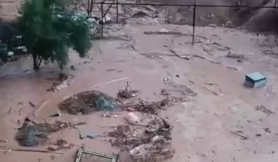 Şırnak’ta Sağanak Dehşeti Kasrik Beldesinde Dereler Taştı Evleri Su Bastı