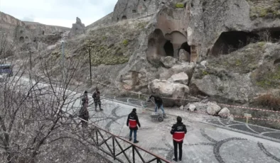 Kayseri Soğanlı Vadisi’nde Kaya Kopması Dehşeti: Teknik Ekipler Teyakkuzda!