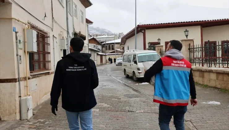 Tokat’ta Ramazan Bereketi Kapı Kapı Geziyor: Sıcak Pideler İftar Sofralarında