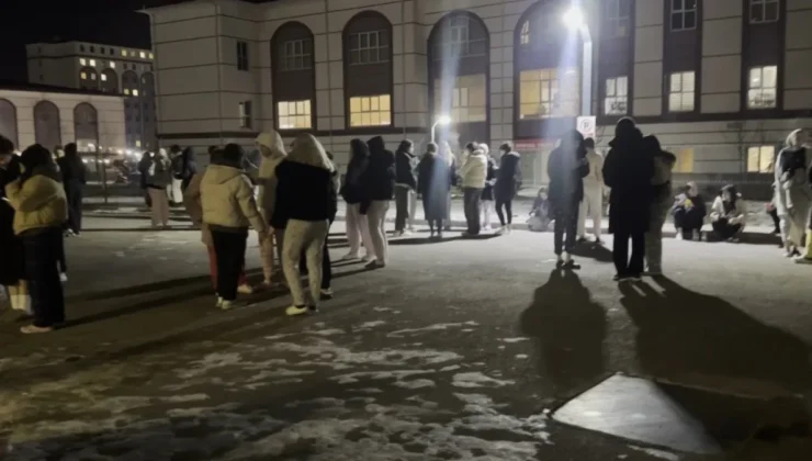 Tokat Niksar’da Gece Yarısı Kâbusu: 5.5 Büyüklüğündeki Şiddetli Deprem Çevre İlleri de Sokağa Döktü