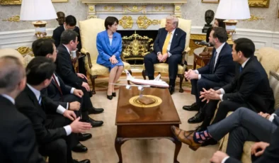 Trump’tan Japonya Başbakanı’nın Yanında Şok Çıkış Pearl Harbor Göndermesi Diplomasiyi Salladı