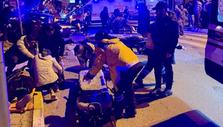 Tunceli’de Feci Kaza: İki Otomobil Kafa Kafaya Çarpıştı, 1’i Ağır 4 Yaralı