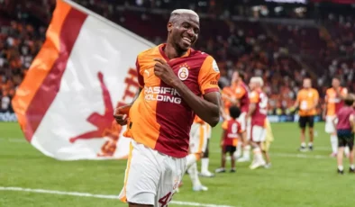 Galatasaray tribünlerinden duygulandıran jest: Osimhen’in motivasyonu zirve yaptı