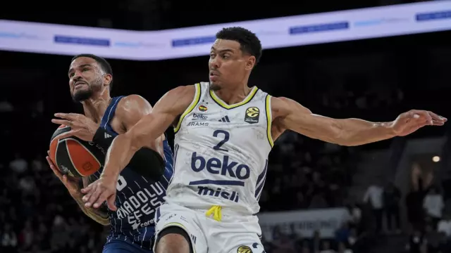 Fenerbahçe Beko’da Dev İmza: EuroLeague’in Yıldız İsmi 2 Yıl Daha İstanbul’da Kalacak