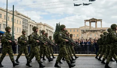 Ege’de Dengeleri Değiştirecek Hamle: Yunanistan’dan 5 Milyar Euroluk Dev Savunma Paketi!