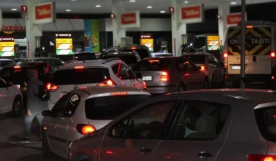 Son Dakika: Motorin Zammı Son Anda İptal Edildi, İstasyonlardaki Kuyruklar Boşa Çıktı