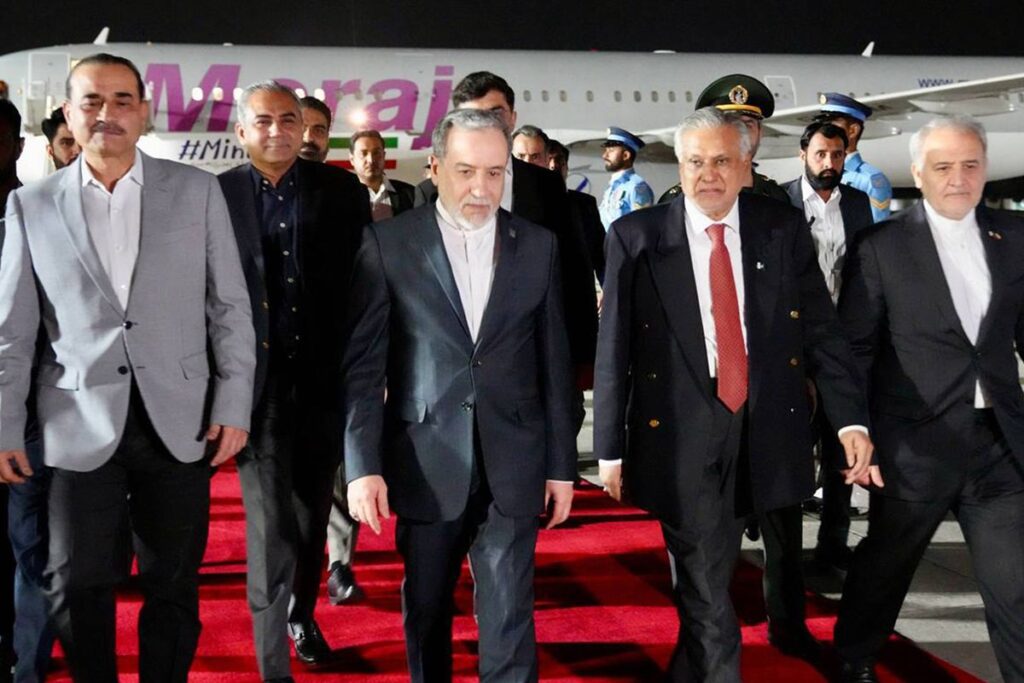 Abbas Arakçi Pakistan ziyareti