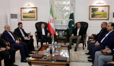 İran’dan Pakistan’a Kritik Çıkarma: ABD Heyeti Beklenirken Sürpriz Görüşme!