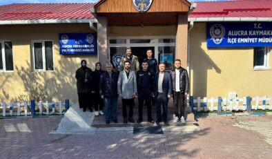 Alucra’da Anlamlı Ziyaret: Polis Haftası’nda Emniyet Teşkilatına Moral Çıkartması