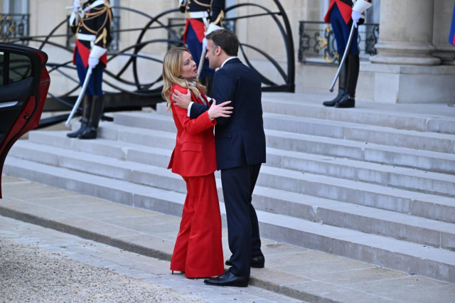 Emmanuel Macron Giorgia Meloni