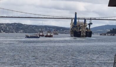 İstanbul Boğazı’nda Dev Geçiş: Gemi Trafiği Çift Yönlü Kapatıldı