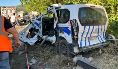 İzmir’de Freni Boşalan Tır Dehşet Saçtı: Bir Polisimiz Şehit Oldu